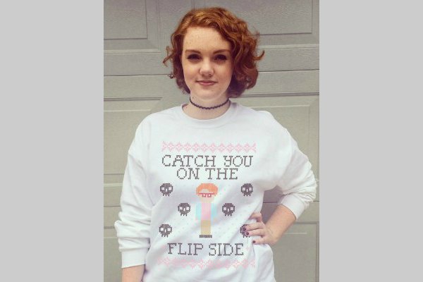 The Actor Who Played Barb On Stranger Things Opened Up About Her  Bisexuality On Twitter